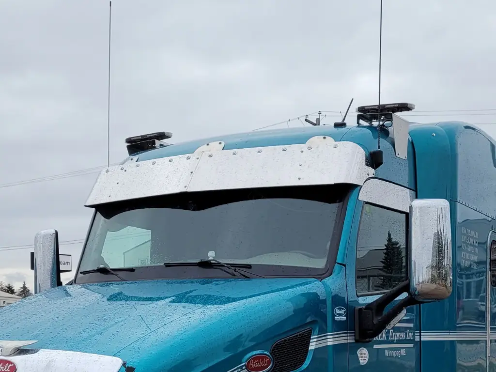 Peterbilt 567/579/589 High Rise Visors