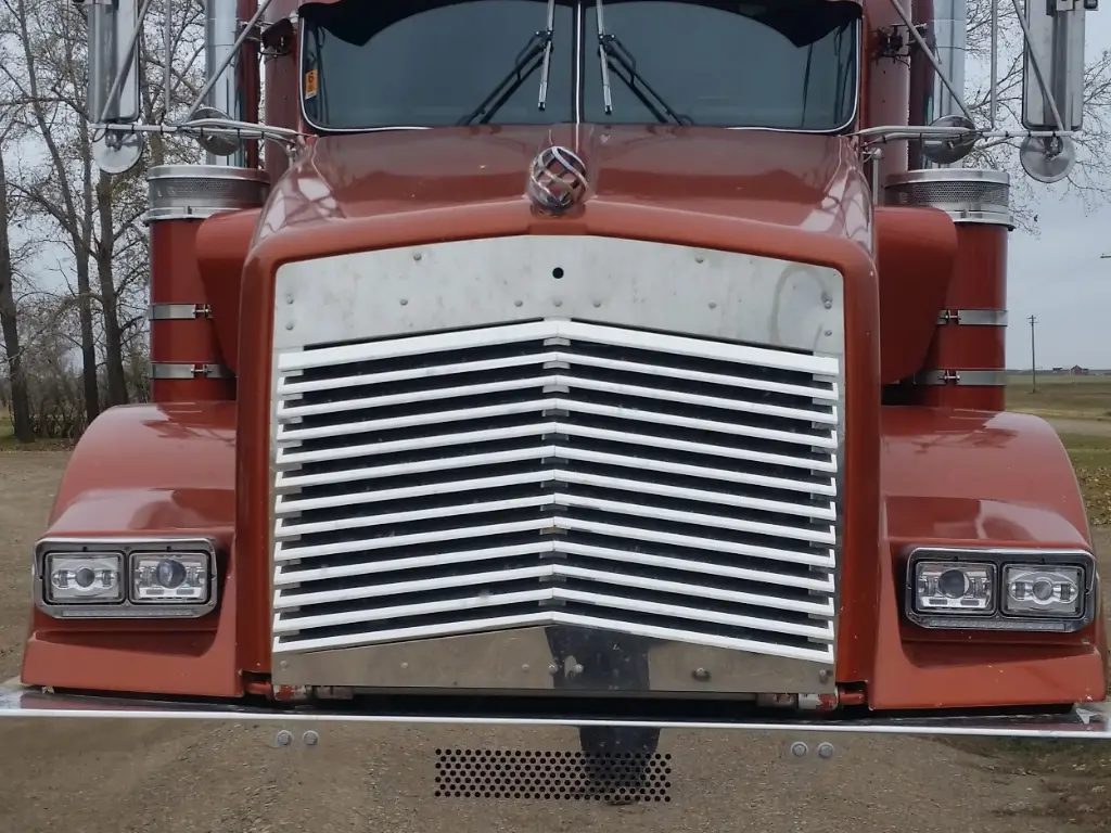 Kenworth T800 Slanted Beveled Grills