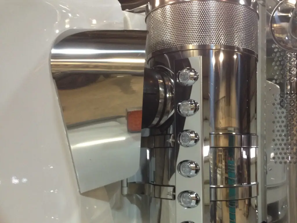 Kenworth W900 Air Cleaner Intake Covers (Elephant Ears)